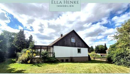 Bild von Freistehendes Einfamilienhaus mit großem Grundstück in Apelnstedt – ideal zum Modernisieren.