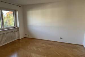 Moderne Doppelhaushälfte in begehrter sonniger Lage von Murnau mit neuer Einbauküche, usw.. – Die vollständige Adresse der Immobilie erhältst du vom Anbieter., 82418 Murnau am Staffelsee – Vorschaubild 5