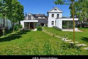 Erstbezug nach Kernsanierung: Historisches Wohnhaus mit moderner Komfortausstattung & großem Garten