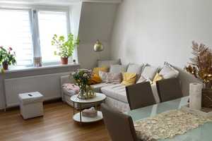 Wunderschöne, generalsanierte 3-Zimmer Wohnung im tollen Altbau mit großer Wohnküche – Lilienstr. 10, 90439 Nürnberg – Vorschaubild 2