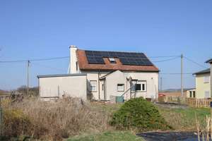 Einfamilienhaus mit Scheune, Pool und ca. 28.600 m² Grundstück – renovierungsbedürftig – Die vollständige Adresse der Immobilie erhältst du vom Anbieter., 9669 Frankenberg/Sachsen – Vorschaubild 1
