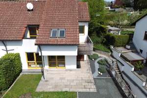 Sofort verfügbare Doppelhaushälfte mit Garten in ruhiger Wohnlage von Nürnberg-Brunn – Die vollständige Adresse der Immobilie erhältst du vom Anbieter., 90475 Brunn, Nürnberg – Vorschaubild 2