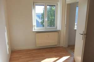Schöne 1,5 ZKB Wohnung (Nr.19) in der Innenstadt, nur ca. 10 Gehminuten zum Königsplatz – Heilig-Kreuz-Str. 17, 86152 Georgs- und Kreuzviertel, Augsburg – Vorschaubild 3