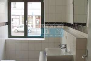 Gohlis-Süd * Bezugsfreie ETW in zentraler Lage * Tageslichtbad * dunkles Laminat * Südbalkon – Georg-Schumann-Straße 49, 4155 Gohlis-Süd, Leipzig – Vorschaubild 3