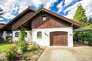 Zeitlos, großzügig und mit idyllischem Garten – Die vollständige Adresse der Immobilie erhältst du vom Anbieter., 74078 Biberach, Heilbronn – Vorschaubild 2