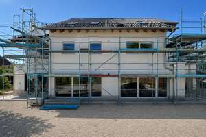 Erstbezug 2026: Großzügiges Architektenhaus in Massivbauweise – Die vollständige Adresse der Immobilie erhältst du vom Anbieter., 82538 Geretsried – Vorschaubild 3