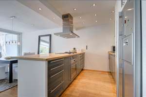 Möbliert: Großzügige Wohnung mit Terrasse und Wintergarten – Die vollständige Adresse der Immobilie erhältst du vom Anbieter., 80809 Am Riesenfeld, München – Vorschaubild 10