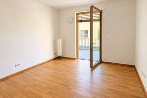 Exklusive Neubauwohnung am Cospudener See: Stilvolles 2-Zimmer-Domizil mit Balkon, Parkett und Ti... – 4416 Markkleeberg – Vorschaubild 5
