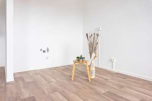Highlight-Wohnung mit Eckbadewanne und Einbauküche – Helbersdorfer Str. 94c, 9120 Helbersdorf, Chemnitz – Vorschaubild 4