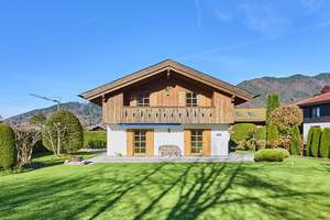 Ein Ort zum Ankommen: stilvolles Haus in Traumlage am Tegernsee – Die vollständige Adresse der Immobilie erhältst du vom Anbieter., 83684 Tegernsee – Vorschaubild 8