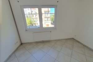 Exklusive 3-Zimmer-Wohnung freut sich auf anspruchsvolle Bewohner, mit Aufzug, EBK und Balkon – Hafenstraße 48c, 27576 Lehe, Bremerhaven – Vorschaubild 7