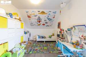 Ihr Traumhaus wartet! Modernes Haus / DHH in Lichtenwald: Top ausgestattet, Doppelgarage & EBK – Esslingen (Kreis) – Vorschaubild 28