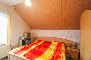 Platz für die ganze Familie! Einfamilienhaus mit Garage auf großem Grundstück in Jaderberg! – Wesermarsch (Kreis) – Vorschaubild 19
