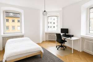 Altstadt-Flair trifft modernes Wohnen – WG-geeignete 3,5-Zimmer-Wohnung nahe Rheinpromenade – Die vollständige Adresse der Immobilie erhältst du vom Anbieter., 40213 Altstadt, Düsseldorf – Vorschaubild 10