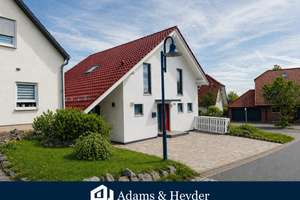 Familientraum! Junger Neubau mit XXL Carport Einfamilienhaus in Bad Emstal – Die vollständige Adresse der Immobilie erhältst du vom Anbieter., 34308 Bad Emstal – Vorschaubild 1