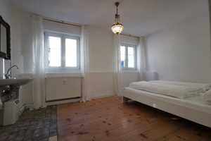 Möblierte 3 Zimmerwohnung Maxvorstadt. Zentral, ruhig im Hinterhof. Voll Ausgestattet. Dach Terasse – Erzgießereistraße 1, 80335 München – Vorschaubild 5