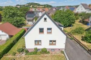 Platz für die Familie – gepflegtes Einfamilienhaus mit Garten und Garage in Mücke / Ober-Ohmen! – Die vollständige Adresse der Immobilie erhältst du vom Anbieter., 35325 Mücke – Vorschaubild 17