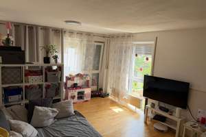 Charmante 2,5-Zimmer-Wohnung im Universitätsviertel Augsburg - ideal für Paare & Homeoffice