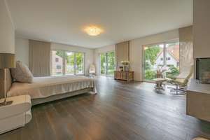 Moderner Luxus in Blankenese: Exklusive Villa mit viel Privatsphäre – Die vollständige Adresse der Immobilie erhältst du vom Anbieter., 22587 Blankenese, Hamburg – Vorschaubild 9