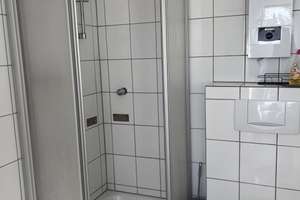 Helle Dachgeschosswohnung –  Erstbezug nach umfassender Renovierung  – 40231 Eller, Düsseldorf – Vorschaubild 9