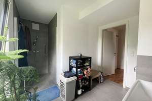 Wiesbaden: Neuwertige Vierzimmerwohnung mit Balkon, EBK und Tiefgarage im Rheingauviertel – Die vollständige Adresse der Immobilie erhältst du vom Anbieter., 65197 Rheingauviertel / Hollerborn, Wiesbaden – Vorschaubild 10
