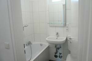 Helle und einladende 2-Zimmer-Wohnung in Milbertshofen – Nietzschestraße 9, 80807 Milbertshofen, München – Vorschaubild 5
