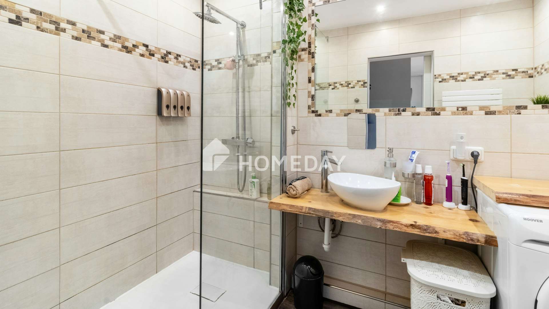 Immobilie in Bad Soden - Attraktive 3-Zimmer-Wohnung mit Balkon und EBK in Bad Soden am Taunus - Bild 1