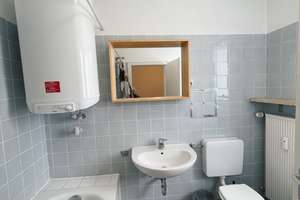 Geschmackvolle 2,5-Raum-Wohnung in Erlangen – Gebbertstraße 16, 91052 Stubenloh, Erlangen – Vorschaubild 6