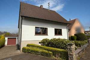 Einfamilienhaus in der Nähe des Stadtweihers!!!  Mit Garage & Garten!!! – Birkenfeld (Kreis) – Vorschaubild 2