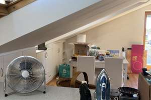 Schöne helle Dachgeschoß-Wohnung  in Heimstetten /  Kirchheim bei München – Die vollständige Adresse der Immobilie erhältst du vom Anbieter., 85551 Kirchheim bei München – Vorschaubild 5