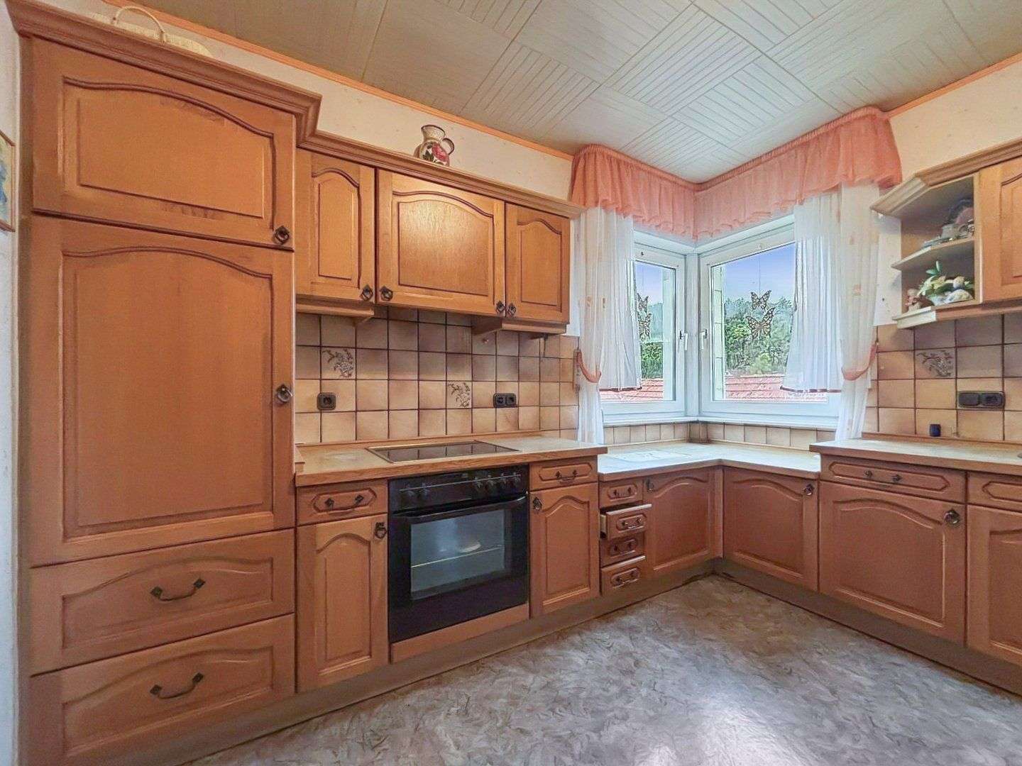 Immobilie in Nentershausen - Charmantes Haus mit Traumgrundstück und vielseitigen Möglichkeiten in Weißenhasel - Bild 0