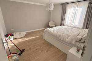 Nachmieter gesucht: 2-Zimmer-Wohnung mit EBK und Balkon in Braunschweig – Die vollständige Adresse der Immobilie erhältst du vom Anbieter., 38124 Stöckheim-Leiferde, Braunschweig – Vorschaubild 3