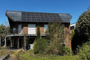 Willkommen in Ihrem neuen Zuhause - Freistehendes Einfamilienhaus mit Einliegerwohnung und großem Ga – Die vollständige Adresse der Immobilie erhältst du vom Anbieter., 53639 Königswinter – Vorschaubild 3