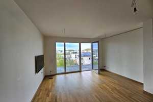Junge Paare aufgepasst • Tolle 3 Zimmer - Wohnung mit Terrasse (Grünfläche) und Parkett – Hoerder Phoenixseeallee 149, 44263 Dortmund – Vorschaubild 1