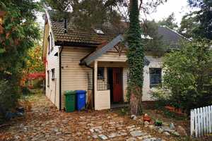 Modernes Wohnen im Grünen – kernsaniertes Einfamilienhaus in Zernsdorf – Eichenweg 5, 15758 Dahme-Spreewald (Kreis) – Vorschaubild 1