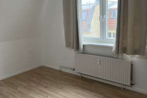 Helle & ruhige 4,5 Z.- Dachgeschoss-Wohnung mit neuwertiger Küche – Die vollständige Adresse der Immobilie erhältst du vom Anbieter., 13407 Reinickendorf (Ortsteil), Berlin – Vorschaubild 16