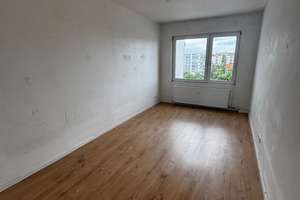 Helle 3-Zimmer-Wohnung mit Balkon - ab sofort! – Friedrichsruher Straße 20, 14193 Schmargendorf, Berlin – Vorschaubild 4