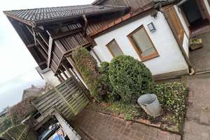 - NEU - ruhig gelegenes EFH am Ortsrand von Stelzenberg. 134m2 Wohnfläche (156m2 Gebäudenutzfläche) – Die vollständige Adresse der Immobilie erhältst du vom Anbieter., 67705 Stelzenberg – Vorschaubild 1