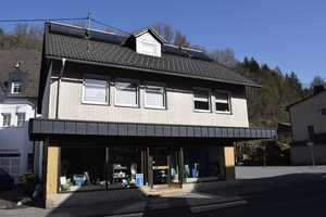 Wohnhaus mit Garten und Scheune im Zentrum von Ludwigsstadt – Kronach (Kreis) – Vorschaubild 1
