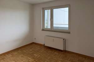 Attraktive 3-Zimmer Wohnung mit Balkon und TG Stellplatz in gepflegter Wohnanlage!  – Die vollständige Adresse der Immobilie erhältst du vom Anbieter., 70565 Fasanenhof, Stuttgart – Vorschaubild 6