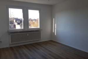 Charmante Wohnung auf der Wanheimerstraße zu vermieten