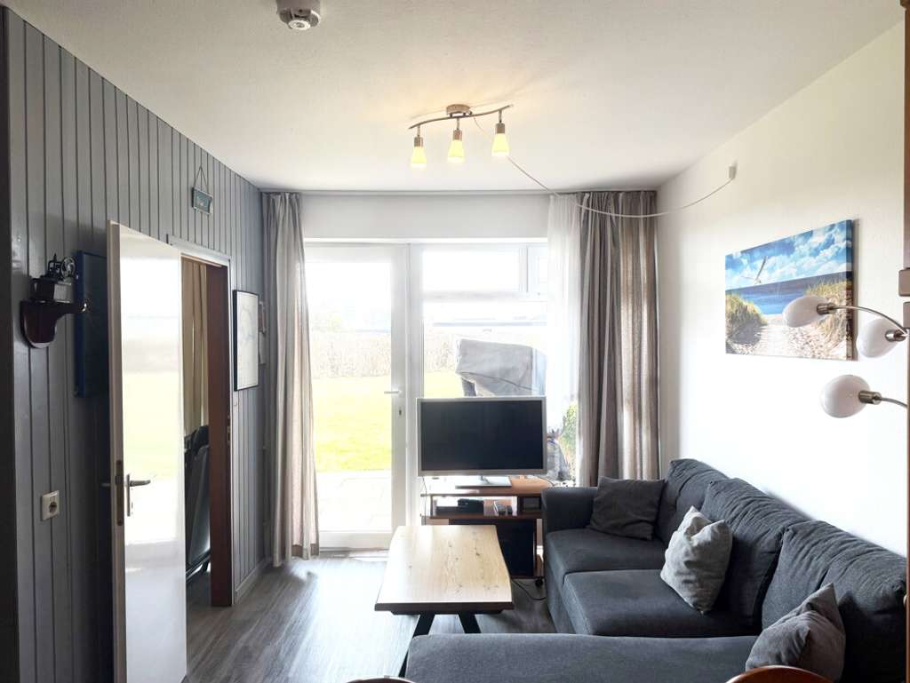 Immobilie in Großenbrode - Provisionsfrei für Käufer  - Kleine Auszeit am Meer: Wohnung mit Terrasse und Ostseeblick - Bild 1