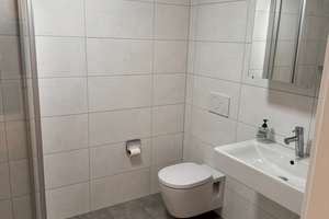 Wohnen mit Charakter: Modernes Apartment in Regensburg – Guntherstraße 5, 93051 Kumpfmühl-Ziegetsdorf-Neuprüll, Regensburg – Vorschaubild 4