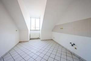 Sonnige und hochwertige freie 2 Zimmer DG-Altbauwohnung in Gohlis Süd – Kasseler Straße 26, 4155 Gohlis-Süd, Leipzig – Vorschaubild 18