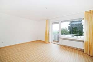 Großes Haus und großes Grundstück für die große Familie! – Die vollständige Adresse der Immobilie erhältst du vom Anbieter., 81249 Lochhausen, München – Vorschaubild 6