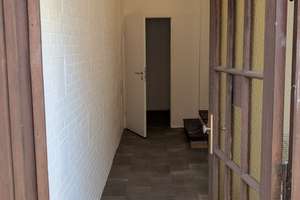 VIDEORUNDGANG: Komplett renovierte  4,5-Zimmer-Doppelhaushälfte mit EBK in Bremen Hemelingen – Auf dem Kronsberg 36, 28309 Hemelingen (Ortsteil), Bremen – Vorschaubild 2