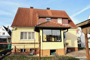 Charmantes Einfam.-Wohnhaus mit zwei Garagen, Pergola und Garten in beliebter Lage, Wohnfl. 135m²,  – Die vollständige Adresse der Immobilie erhältst du vom Anbieter., 97486 Königsberg in Bayern – Vorschaubild 8