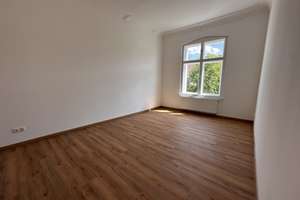 Sofort bezugsfrei und frisch sanierte  2-Zimmer-Wohnung in Berlin-Friedenau, provisionsfrei  – Fröaufstraße 3 A, 12161 Friedenau, Berlin – Vorschaubild 2