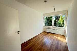 Helle 3-Zimmer-Wohnung mit Balkon  – ruhige Lage, gute Anbindung  - provionsfrei von privat  – 50859 Weiden, Köln – Vorschaubild 5