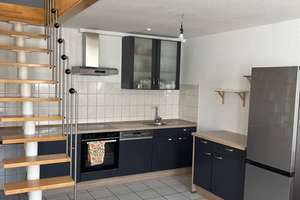Charmante 3-Zimmer-Maisonette-Wohnung mit Einbauküche in ruhiger Lage von Köln-Höhenhaus – Sigwinstraße 157, 51061 Höhenhaus, Köln – Vorschaubild 2